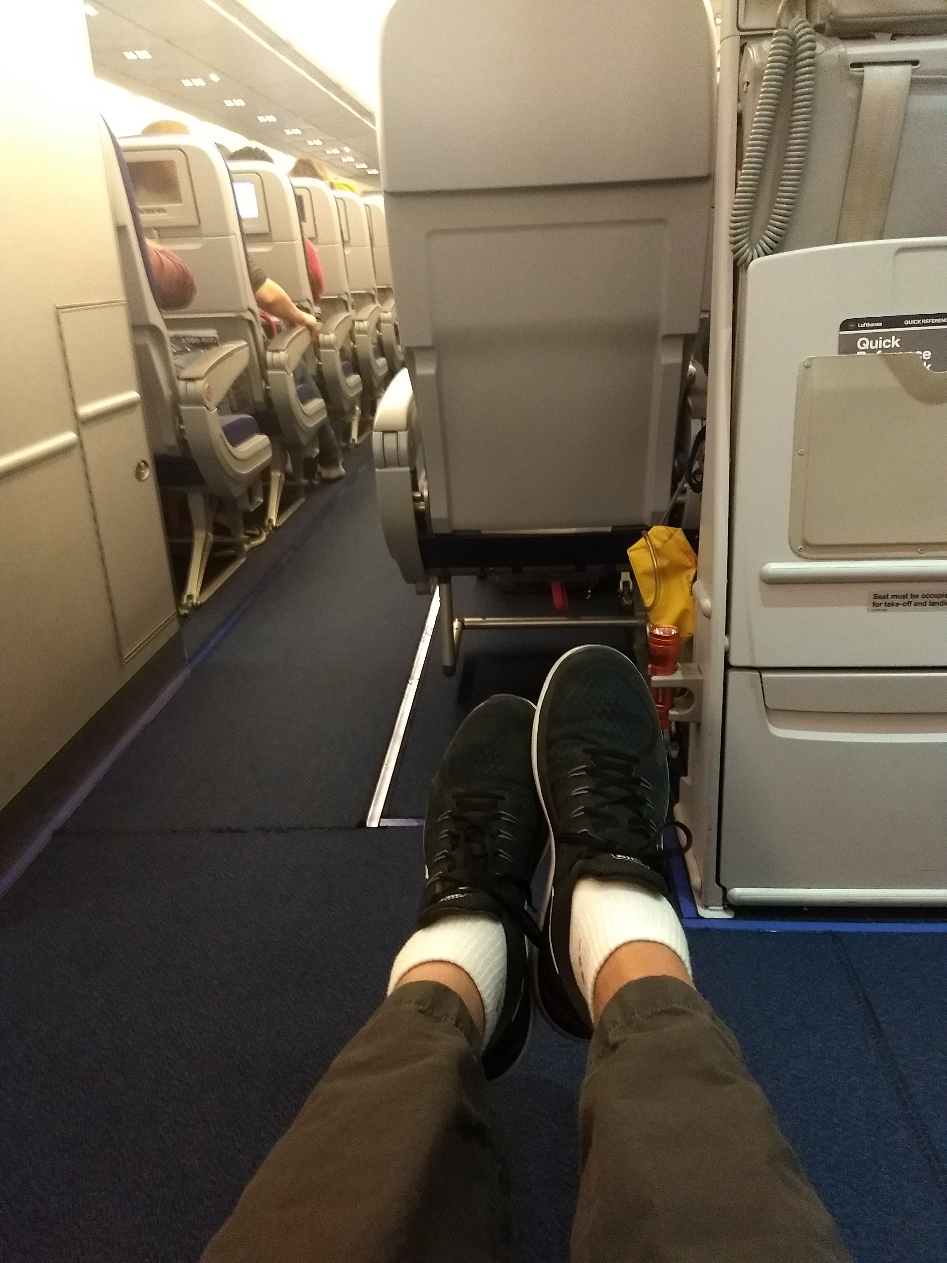 Plan De Cabine Lufthansa Airbus A380 800 509pax Seatmaestro Fr